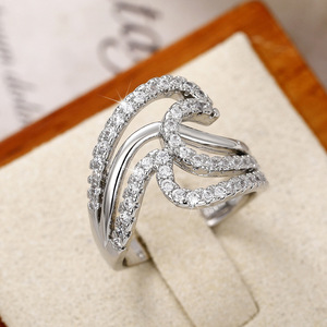 Anello Vintage a Strati con Onde per Donne, Gioiello da Dito Geometrico Irregolare alla Moda - Product Image 3