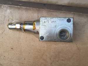 VBPDE Série VRDE Vanne de contrôle <span class=keywords><strong>hydraulique</strong></span> tubulaire à double verrouillage 01 F FF 100L/min 30MPa Raccordement 3/8 po Garantie 1 an - Product Image 4