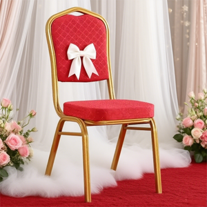Chaises de banquet rouges en métal polyvalentes Offre Spéciale pour hôtels mariages événements salle à manger en plein air chambre école salle de sport utilisation durable PE - Product Image 1