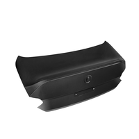 Couvercle de coffre en fibre de carbone préimprégnée style CS pour BMW M2 G87 Série 2 G42 2023+ Moulé sous autoclave, couvercle de coffre arrière complet