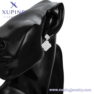 X000783058 XUPING joyería moda señoras joyería platino plateado nuevo diseño dos cuadrados en forma de nuevos pendientes colgantes - Product Image 6