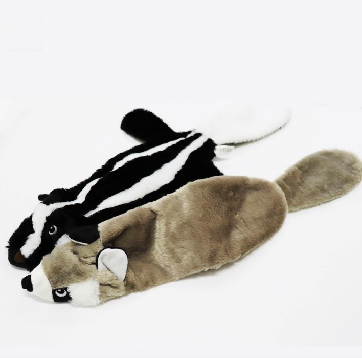 Custom Animal Soft Stuffed Skunk Plush Toy with Heart