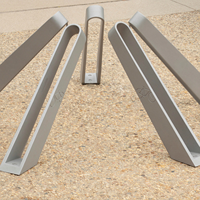 Support de vélo incliné moderne en métal robuste pour stationnement au sol, idéal pour les rues, les parcs et les écoles