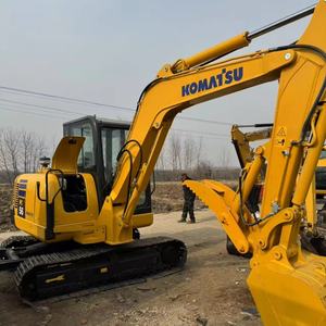 Mini-excavatrice Komatsu PC56-7 d'occasion de qualité, 5,6 tonnes, avec un bon prix, composants hydrauliques, y compris moteur, boîte de vitesses, PLC en stock - Product Image 1