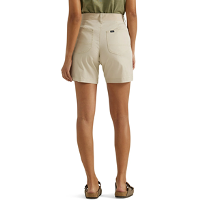 Pantalones cortos chinos ajustados para mujer de calidad superior diseño personalizado lavado de talla grande ajustados pantalones cortos informales orientados a la exportación para mujer - Product Image 2