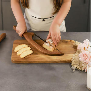 Affettatrice per pane in legno massello con semplice manico in legno da cucina strumento di cottura e pasticceria per il taglio del pane - Product Image 2