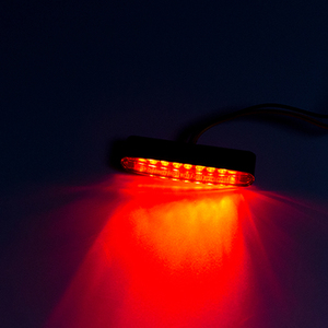 Feu arrière LED P2 12V 9 LED KS16-045, mini feu stop ultra-plat pour <span class=keywords><strong>moto</strong></span>, scooter, VTT, UTV - Product Image 3