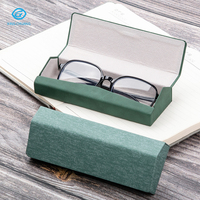 Étuis à lunettes pliables de luxe portables avec logo personnalisé, étuis rigides en PU pour lunettes de soleil, étuis à lunettes pliables triangulaires