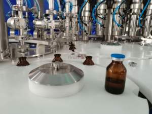 เครื่องเติมและปิดฝาขวดแก้วปลอดเชื้อ500Bpm เร็วเครื่องเติมของเหลวน้ำเกลือ IV แบบธรรมดา - Product Image 4