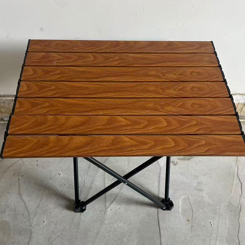 โต๊ะพับลายไม้ขนาดใหญ่