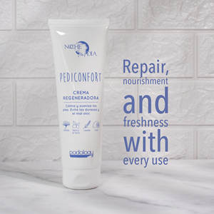 Noche Y Dia Brand Crème hydratante pour éliminer les peaux mortes Pediconfort. Crème régénérante pour les pieds 250 ml - Product Image 2