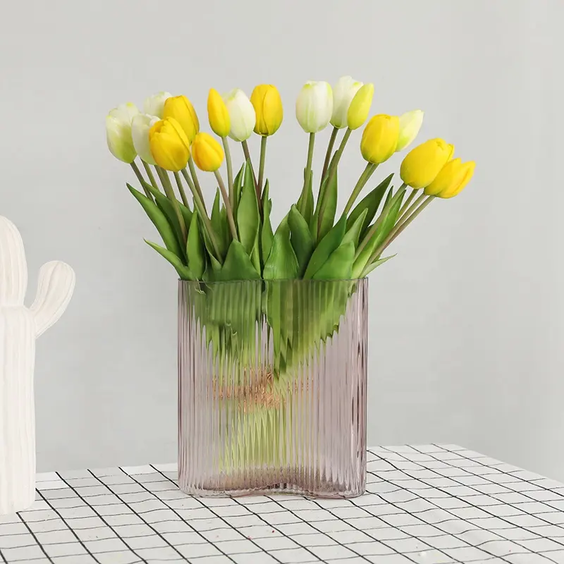 Chinese factory hot sale latex feel 5 head tulip bouquets living room and bedroom vases artificial flowers