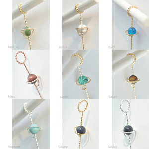 Elegante Portasigarette in Metallo a Forma di Pianeta Blu, Accessorio Moderno per Donne - Product Image 3