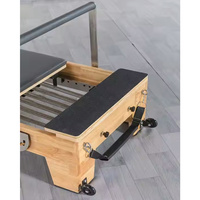 Cadillac Fitness Equipment Pilates Reformer Bed en bois PU d'occasion pour la musculation à domicile et la pratique du yoga