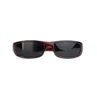 Sténopé comme lunettes de soleil Lunettes sténopeïques