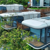 Maison capsule intelligente moderne de luxe, préfabriquée, écologique, modulaire, avec 1, 2 ou 3 chambres, cuisine et salle de bain.