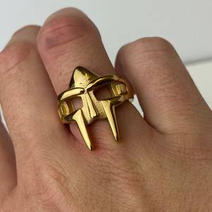 Einzigartiger klobiger DF <span class=keywords><strong>Doom</strong></span> cooler Hip-Hop-Männerschmuck massiver 14k Goldring - Product Image 4