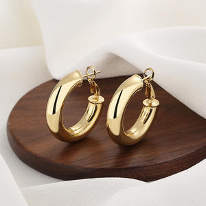 Classicdesign high-end ear buckle <b>plain</b> <b>ring</b> cool minimalist ear <b>ring</b> plated with 18K real gold lightweight metal earrings - Product Image 1