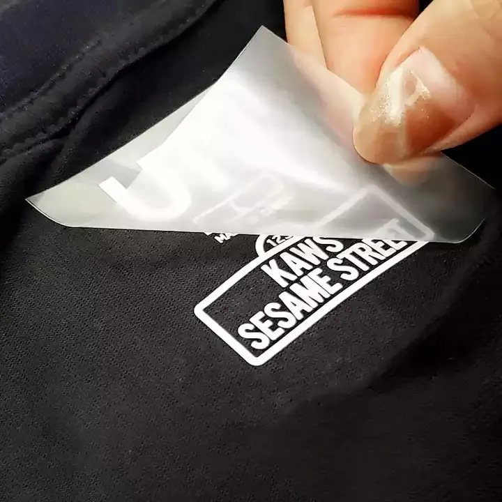 Label leher Transfer panas kustom Label merek pakaian kaus datar Label cetak Transfer panas