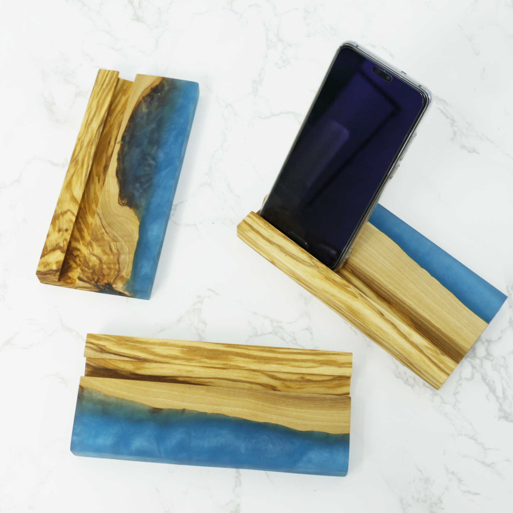 Оптовая продажа, Экологически чистая подставка-держатель для телефона и планшета из смолы и оливкового дерева