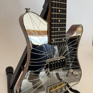 Petite guitare en bois Jouets pour enfants Mélangée à plusieurs couleurs Guitare électrique originale - Product Image 3