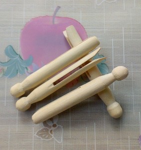 Pinces à <span class=keywords><strong>linge</strong></span> en bois traditionnelles inachevées de 4.3 po, pinces à <span class=keywords><strong>linge</strong></span> artisanales en bois - Product Image 1