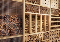 Hôtel de luxe insecte XXL 101x23x109 cm en forme d'arc-deux Sections