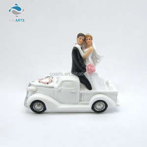 Regalo promocional para niños, artesanía de resina, diseño romántico, pareja dulce, regalo - Product Image 1