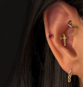 Pendientes de Plata de Ley 925 con Circonita Cúbica, Chapados en Oro de 18K, Piedras Multicolores de 4.2mmx4.2mm, Forma de Corazón Simple - Product Image 6