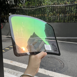 Aurora Vert Caméléon VLT70 % IRR92 % Film teinté pour vitres <span class=keywords><strong>de</strong></span> voiture Protection <span class=keywords><strong>de</strong></span> <span class=keywords><strong>pare</strong></span>-<span class=keywords><strong>brise</strong></span> Film solaire Anti UV Isolation thermique - Product Image 2
