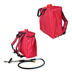 Kit <span class=keywords><strong>de</strong></span> sécurité d'urgence pour incendies forestiers, sac à dos 20L, réservoir d'eau pliable en PVC Oxford avec bretelles et <span class=keywords><strong>buse</strong></span> <span class=keywords><strong>de</strong></span> pulvérisation pour voiture et camping-car - Product Image 1