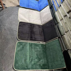 Alfombra de oración plegable islámica de Color sólido de Venta caliente de fábrica, alfombras de oración musulmanas de viaje Sajadah al por mayor con respaldo - Product Image 1