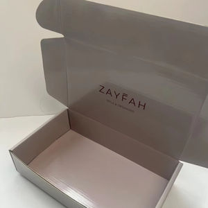 Boîtes <span class=keywords><strong>d</strong></span>'emballage pour vêtements personnalisées avec logo créatif, boîtes <span class=keywords><strong>d</strong></span>'expédition blanches, boîtes de courrier ondulées pour l'emballage de vêtements - Product Image 6