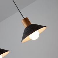 Lámpara Colgante Acústica Absorbente de Sonido con Pantalla de Fieltro PET, Cuerpo Negro/Gris, LED Blanco Cálido, Altura Ajustable