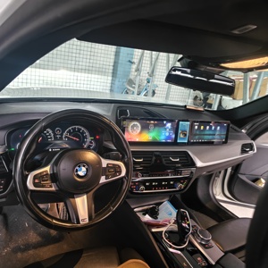 Écran triple Android de 10,25 pouces pour BMW 2013-2017 Série 5 Système NBT Autoradio CarPlay sans fil Navigation GPS Lecteur multimédia - Product Image 3