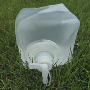 Bon marché prix 10L <span class=keywords><strong>20L</strong></span> en plastique souple Cubitainer sac bonne étanchéité pas de fuite avec forme carrée pliable Jerry Can trous <span class=keywords><strong>robinet</strong></span> dans la poignée de la boîte - Product Image 3