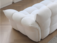 Cremefarbenes Wohnzimmer-Sofa Komfortabel Hautfreundlich mit Fleece Hochelastischer Schwamm Weißes Inline Viersitzer Hotel-Sofa