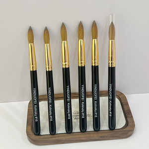 Pinceau à ongles en acrylique 100% Kolinsky, taille 18, manche en bois, logo personnalisé, pinceau professionnel pour la poudre acrylique et le nail art en salon - Product Image 1
