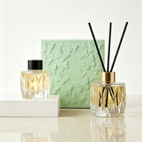 Diffuseur d'arômes en verre de luxe, bouteille créative pour parfum d'intérieur, vase en verre pour fleurs séchées
