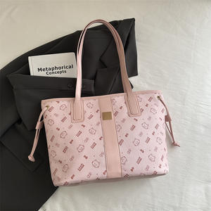 2025 nuevo diseño de lujo con estampado de lazo de gato, bolso con hebilla para mujer, bolso con espejo, bolso de viaje de gran capacidad, bolso de hombro - Product Image 3