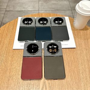 Funda trasera dura con textura de fibra de carbono galvanizada de lujo para Huawei Mate 70 60 Pro + / 70 60 Pro cubierta protectora de lente de moda - Product Image 1