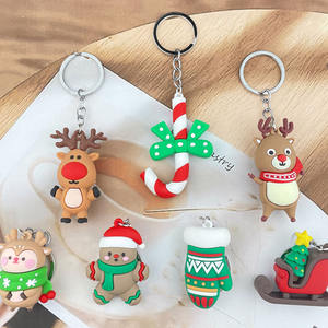 سلسلة مفاتيح جديدة لرجل عجوز عيد الميلاد عبر الحدود ، شجرة الأيل ، دمية قلادة ناعمة من المطاط للبيع بالجملة - Product Image 1