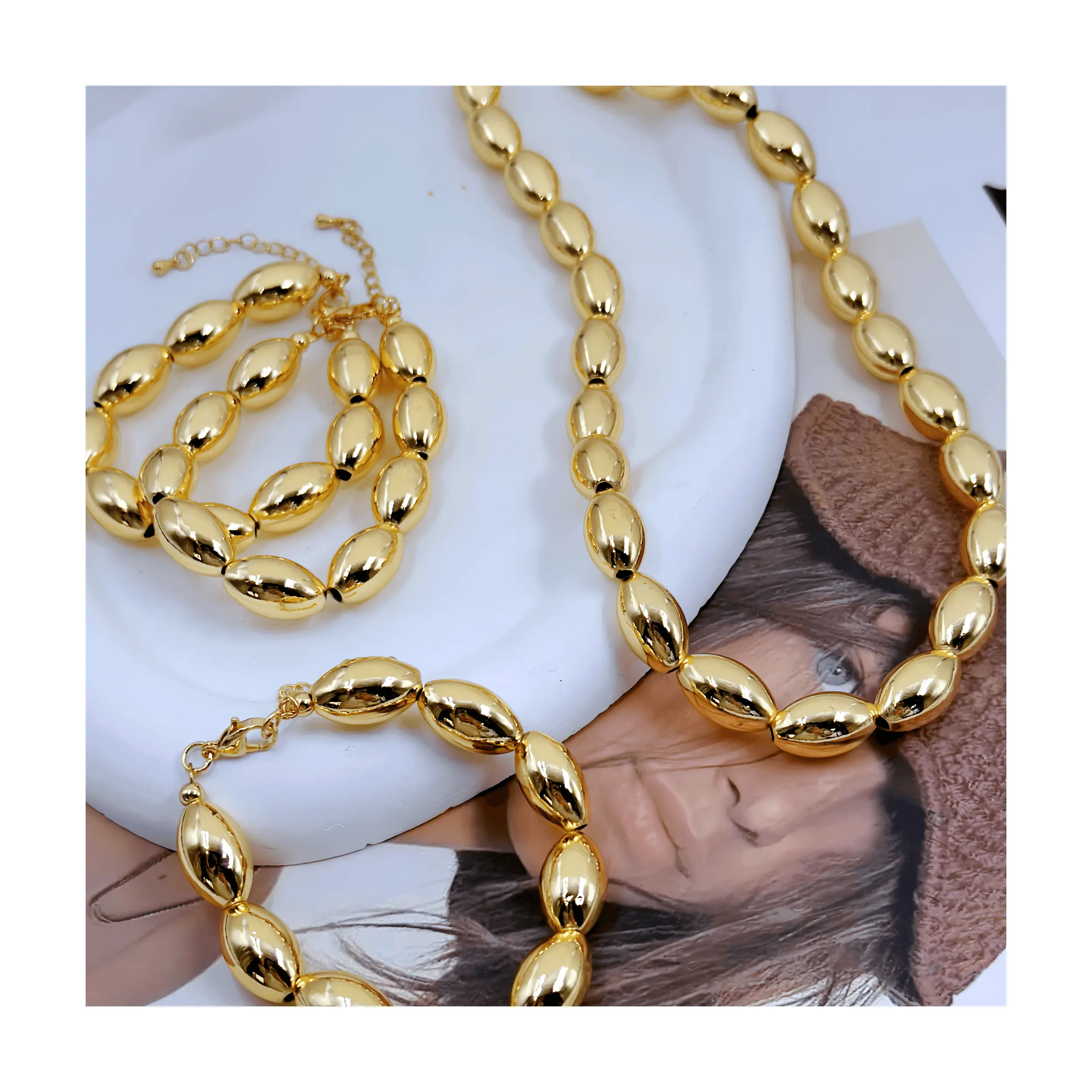 Atacado oval frisado colar conjunto com 18k banhado a ouro pulseira jóias conjunto mulheres luxo