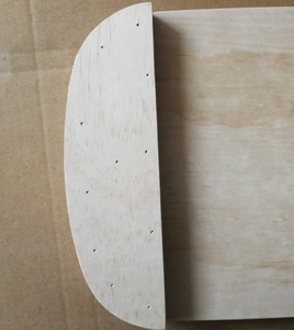 Balancín de madera con rodillo de corcho - Product Image 5