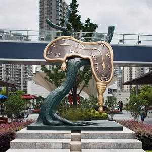 Horloge murale de style Salvador Dalí, horloge à quartz, sculpture, art abstrait contemporain, sculptures en bronze, décoration moderne - Product Image 3