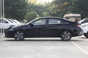 Usado volante a la izquierda <span class=keywords><strong>Hyundai</strong></span> Elantra / <span class=keywords><strong>Sonata</strong></span> sedán en Beijing Turbo motor barato gasolina coches de <span class=keywords><strong>segunda</strong></span> <span class=keywords><strong>mano</strong></span> para la venta - Product Image 4