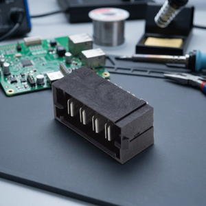 Nuevo en Stock, Conector de Alimentación Samtec MPT-04-6.30-01-T-V de 4 Posiciones, Paso de 5 mm, 30 A, Cabezal para PCB, Origen EE. UU. - Product Image 3