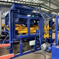 Machine à blocs de ciment haute capacité QT7-15 pour usine de fabrication de blocs creux