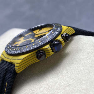 Hot-selling men's mechanical watch with a dazzling yellow dial chronograph and carbon fiber bezel, a trendy <b>wristwatch</b> - Product Image 5