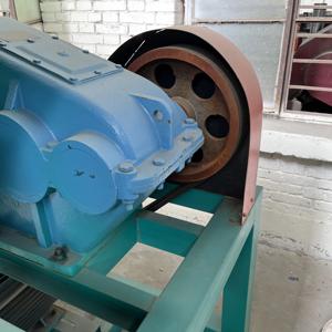 Trituratore a Doppio Albero per Riciclaggio Pneumatici, Macchina per Riciclaggio e Triturazione di Pneumatici in Gomma - Product Image 3